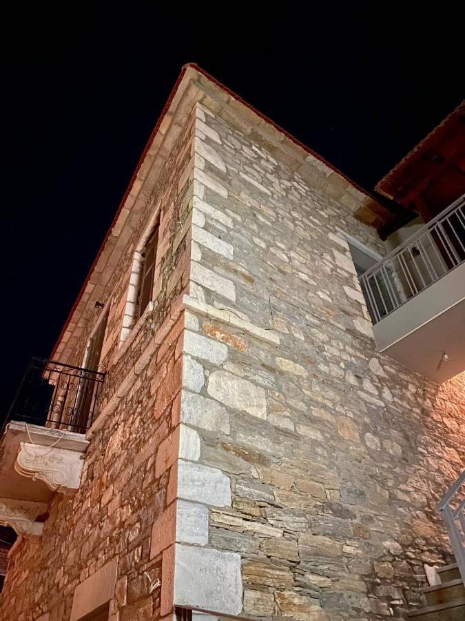 Ej Boutique Suites Milina Exterior photo
